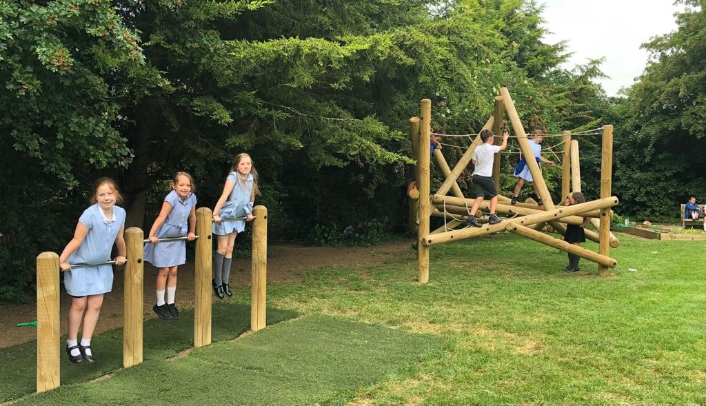 Rothersthorpe wooden play feature.jpg